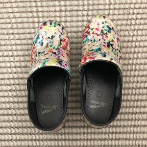 DANSKO CLOGS